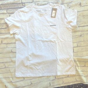 NWT Patagonia Women’s Responsibili-Tee